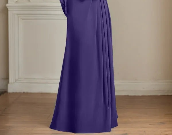 A-Line/Princess Scoop Floor-Length Mother of the Bride Dresses with Pleated & Sequins