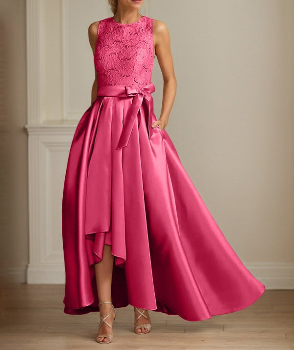 A-Line/Princess Jewel Neck Sleeveless Mother Of The Bride Dresses With Pleats Lace