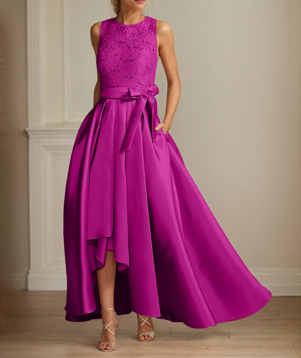 A-Line/Princess Jewel Neck Sleeveless Mother Of The Bride Dresses With Pleats Lace