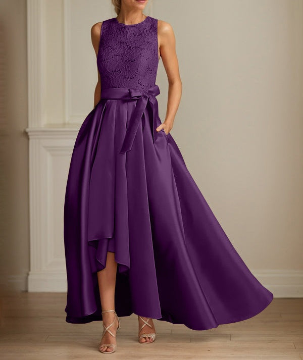 A-Line/Princess Jewel Neck Sleeveless Mother Of The Bride Dresses With Pleats Lace
