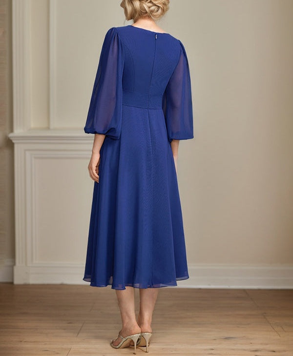 A-line Scoop Tea-Length Chiffon Mother of the Bride Dress With Crystal Brooch Pleated