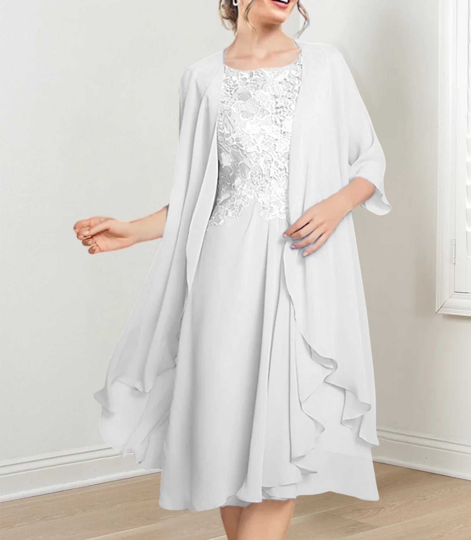 A-Line/Princess Scoop Knee-Length Mother of the Bride Dresses