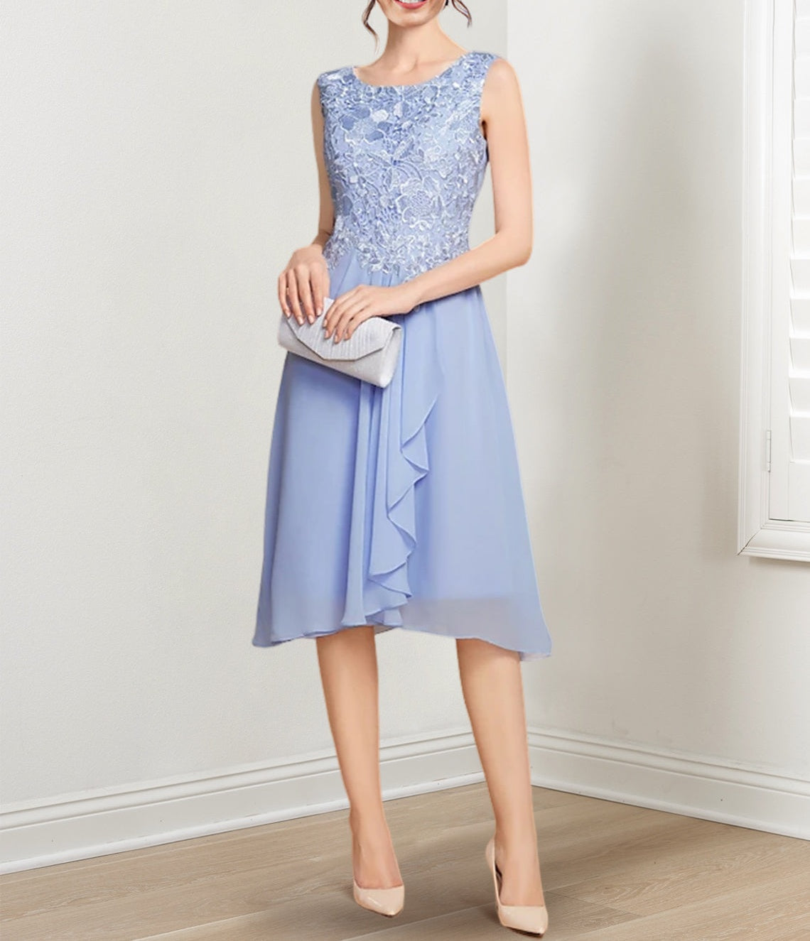 A-Line/Princess Scoop Knee-Length Mother of the Bride Dresses