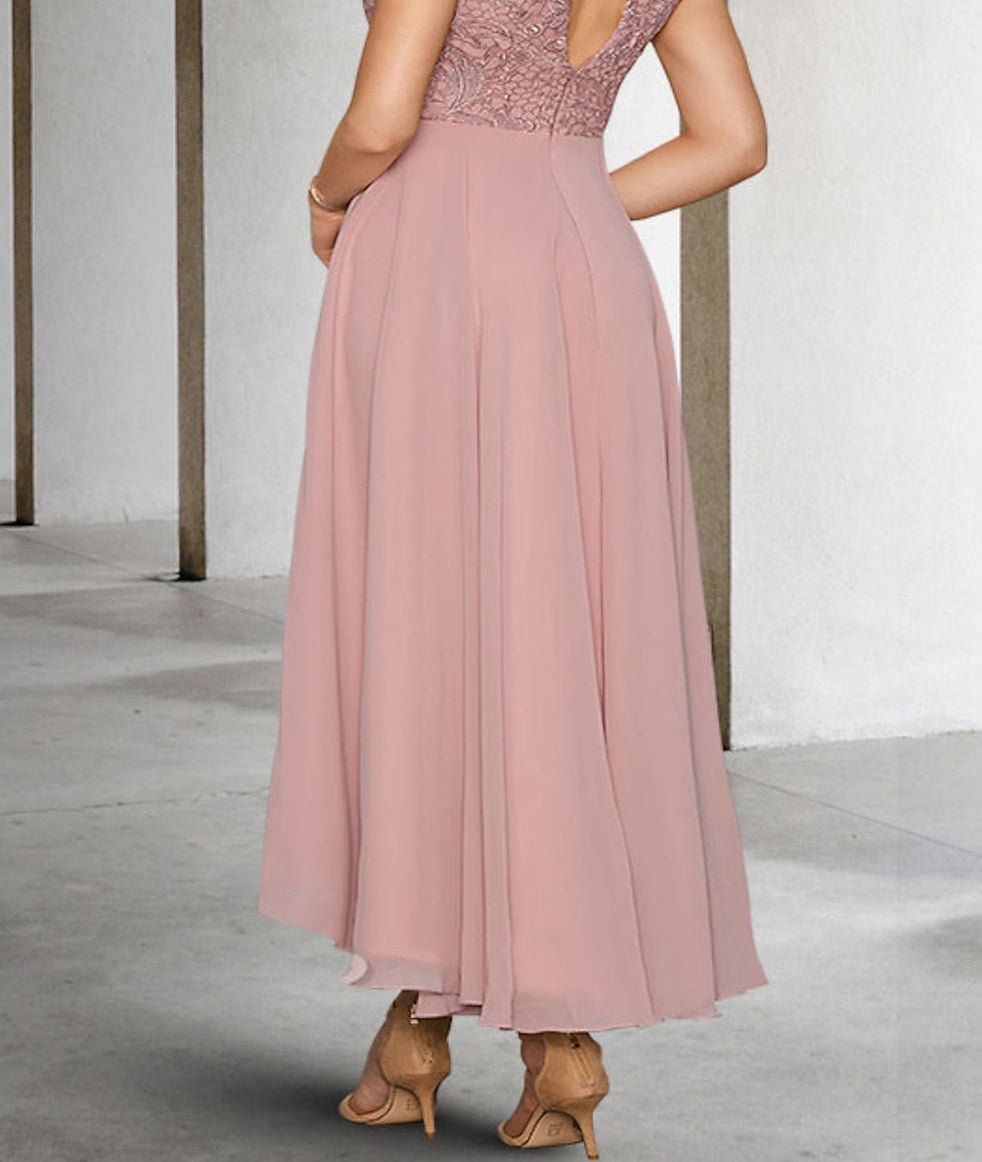 A-Line/Princess Short Sleeves Mother of the Bride Dresses with Applique