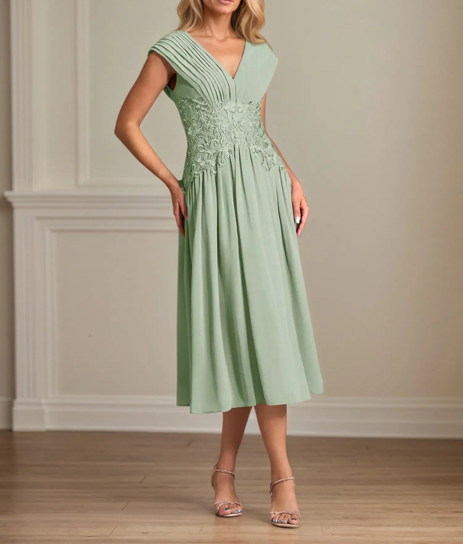 A Line V Neck Sleeveless Chiffon Mother of the Bride Dress With Appliques