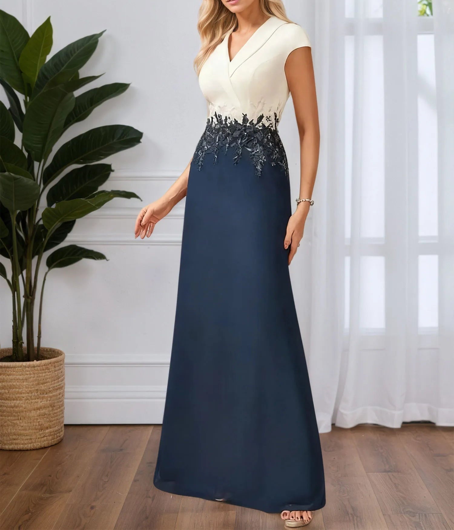 A-line V Neck Floor-Length Chiffon Evening Dress With Lace Appliques