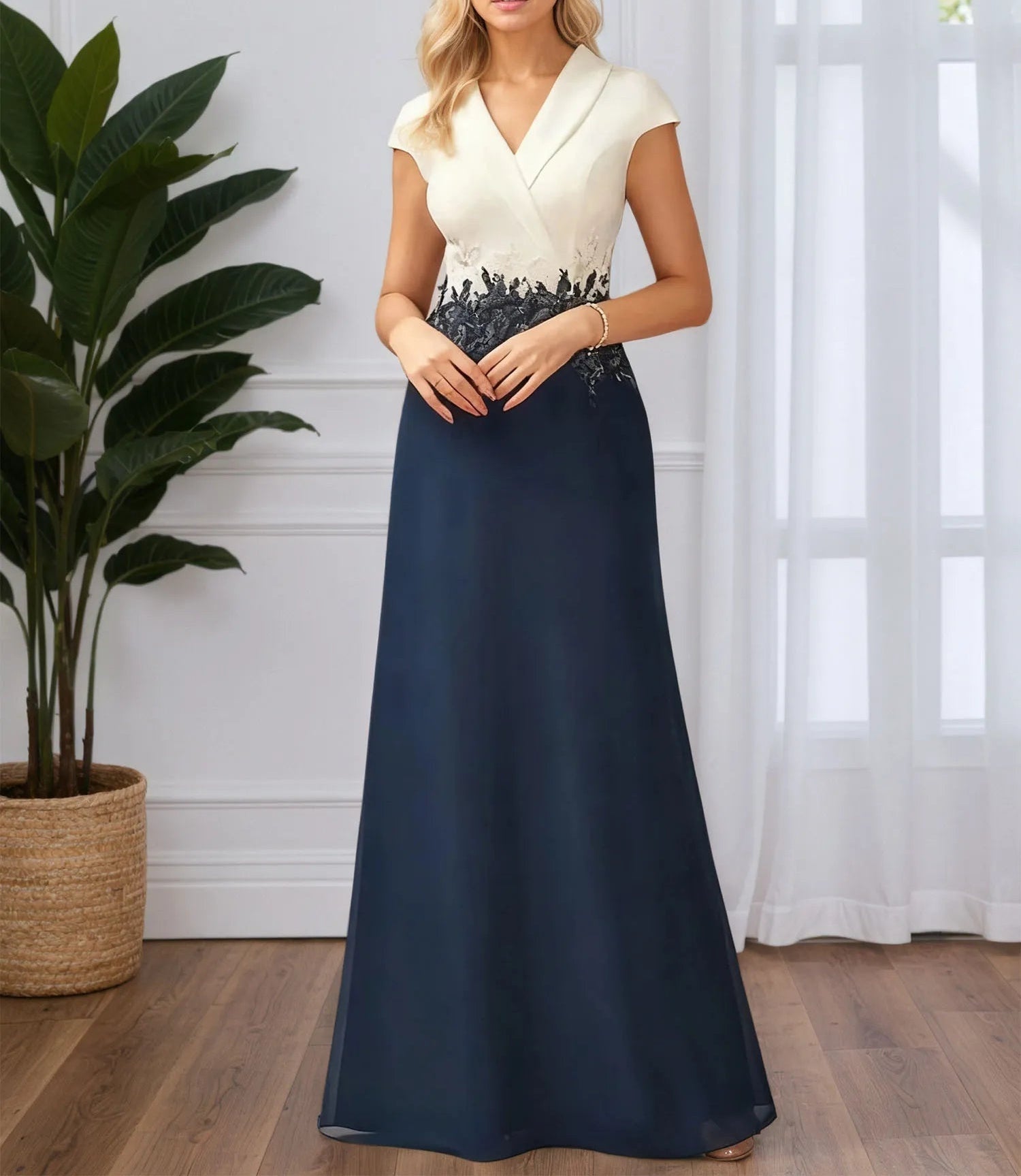 A-line V Neck Floor-Length Chiffon Evening Dress With Lace Appliques
