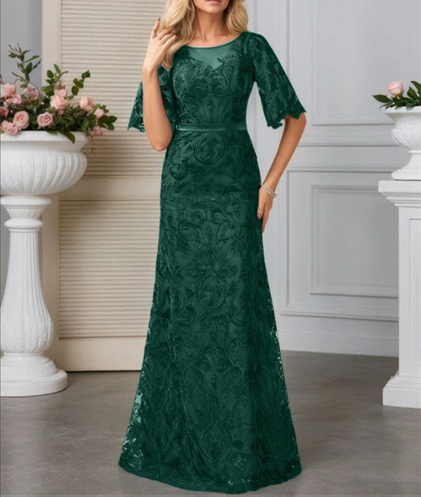 A-line Scoop Neck Floor-Length Lace Evening Dress With Appliques