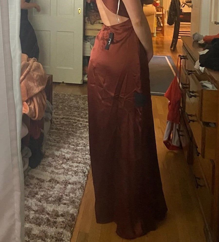 A-Line/Princess V-Neck Floor-Length Formal Wedding Guest Dresses with Satin