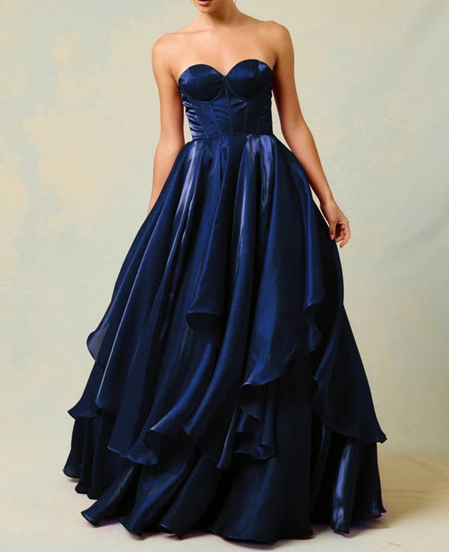 Vintage A-Line/Princess Organza Sweetheart Tiered Floor-Length Prom Dresses