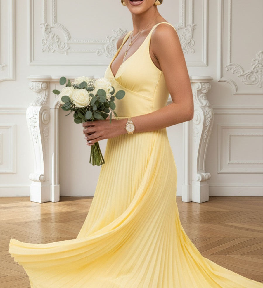 A-Line/Princess Spaghetti Strap Pleated Satin Floor-Length Prom Dresses