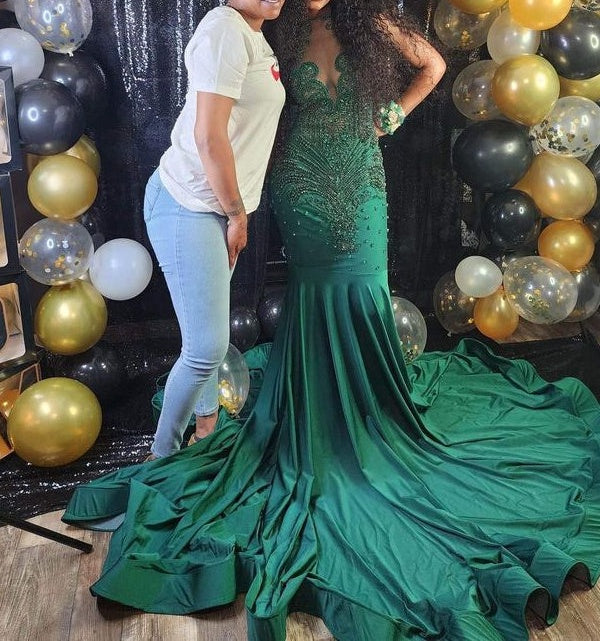 Glorious Long V-Neck Sleeveless Mermaid Prom Dress With Beading