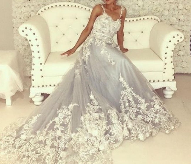 Gorgeous Sleeveless Sweetheart Prom Dresses With Lace Long