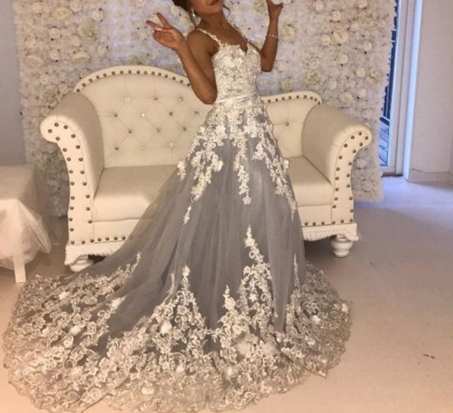 Gorgeous Sleeveless Sweetheart Prom Dresses With Lace Long