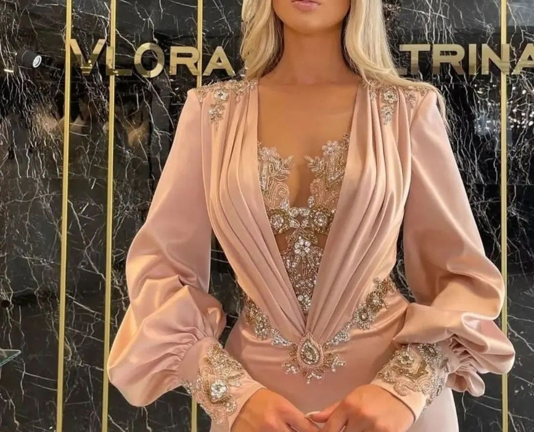 Classic Long Sleeves Mermaid Prom Dresses with Appliques