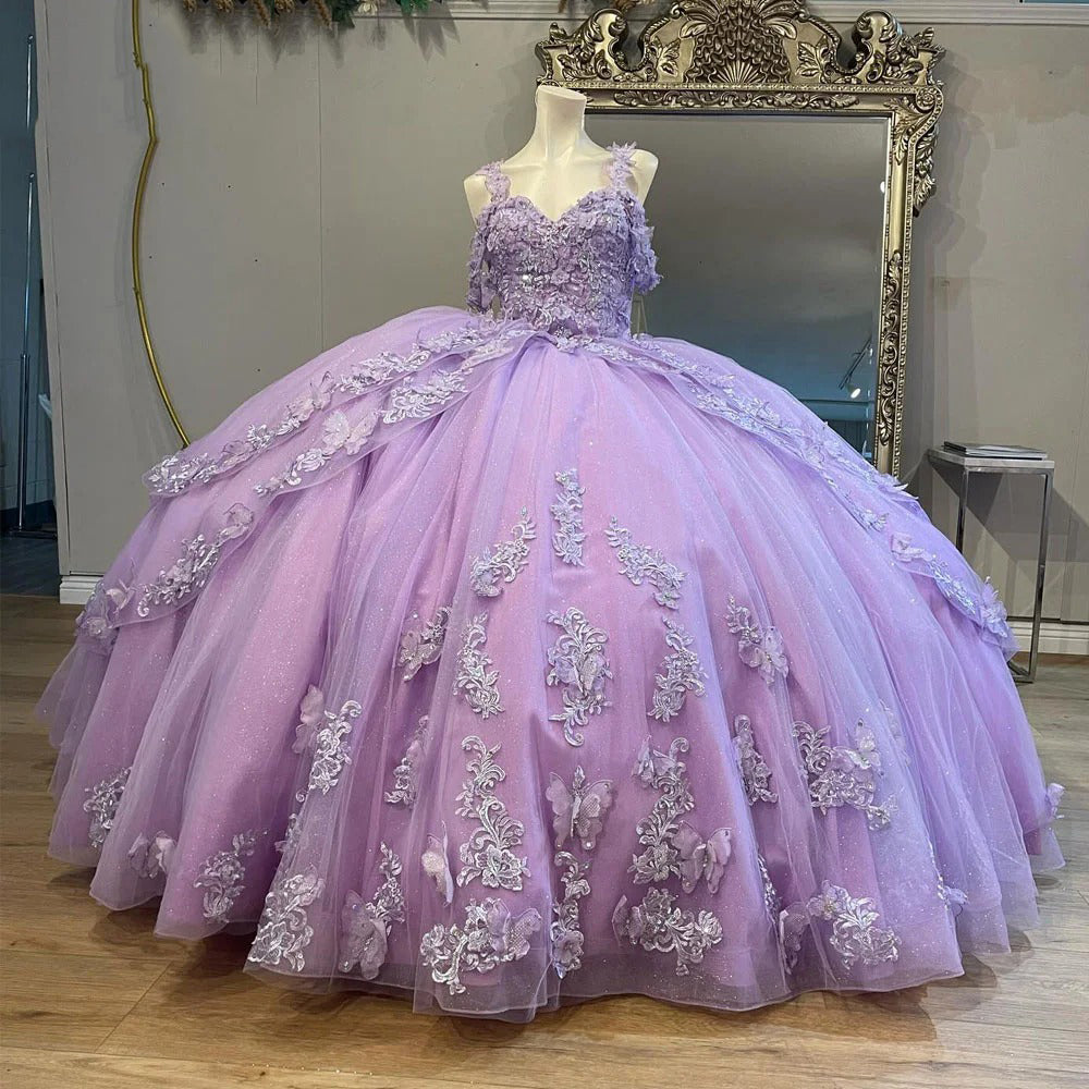 Chic & Cute Ball Gown Off Shoulder Lace Applique Beaded Tiered Ruffles Lilac Tulle Quinceanera Dress Birthday Party Princess Gown for Sweet 16