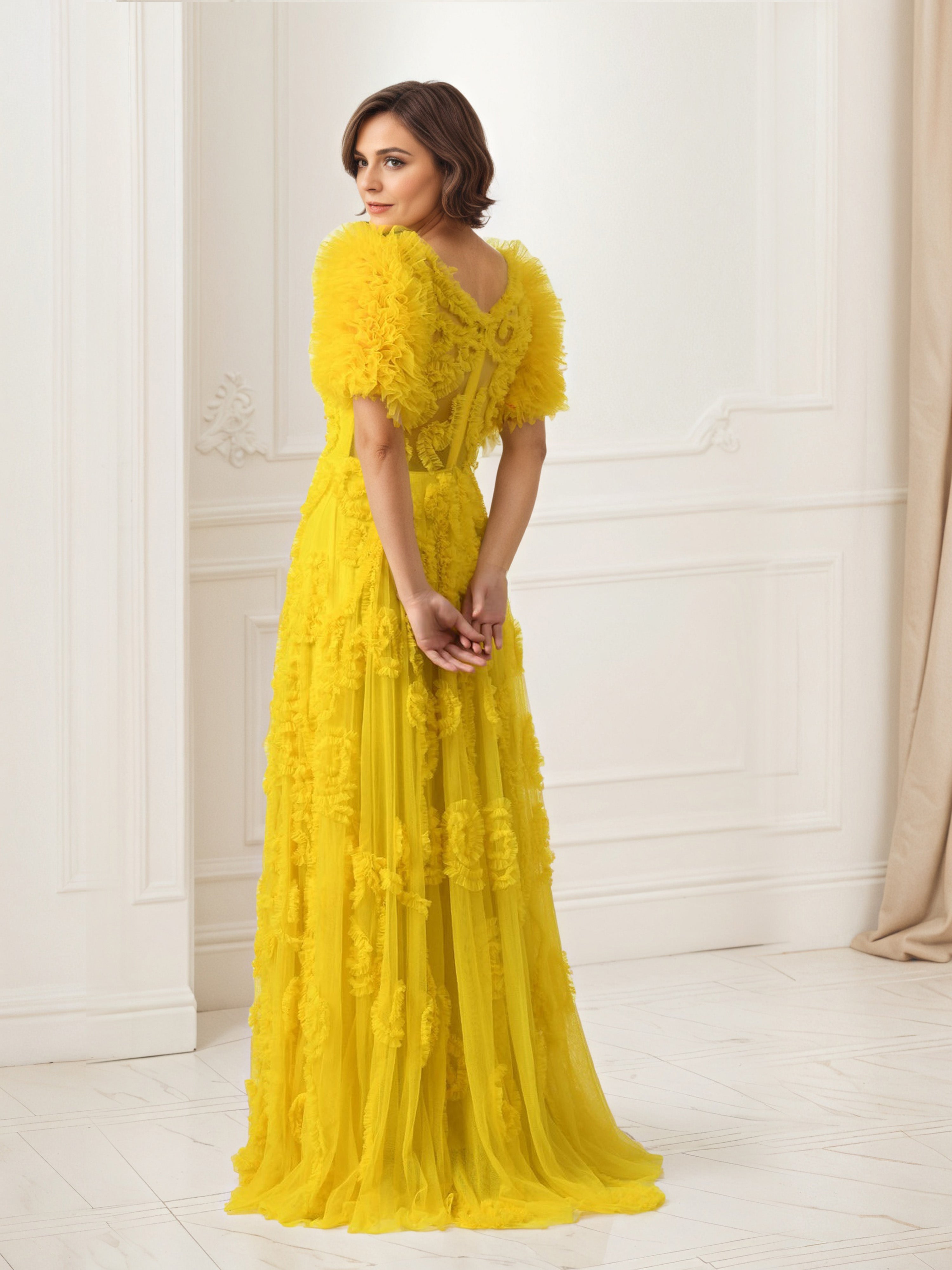 Yellow A-Line Tulle Mother of the Bride Dress with Floral Detail and Long Silhouette