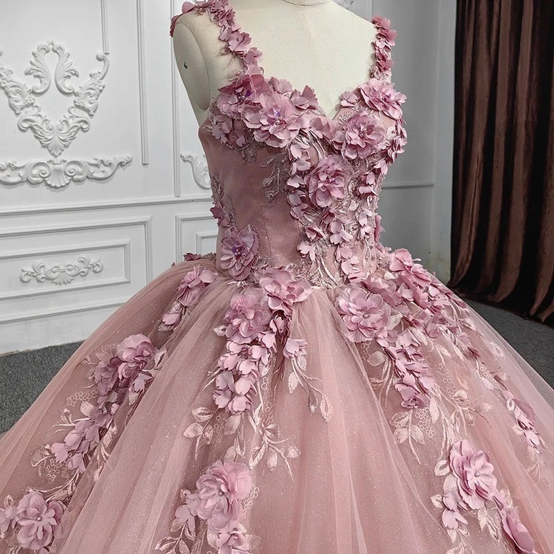 Cute & Chic Ball Gown Off Shoulder Straps 3D Flower Lace Appliques Rose Pink Tulle Quinceanera Dress for Sweet 16
