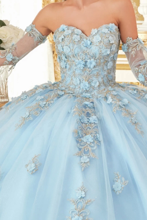 Chic & Modern Ball Gown Sweetheart Neck Detachable Long Bell Sleeves 3D Flower Appliques Lace Up Sky Blue Tulle Quinceanera Dress Formal Evening Party Gown for Sweet 16