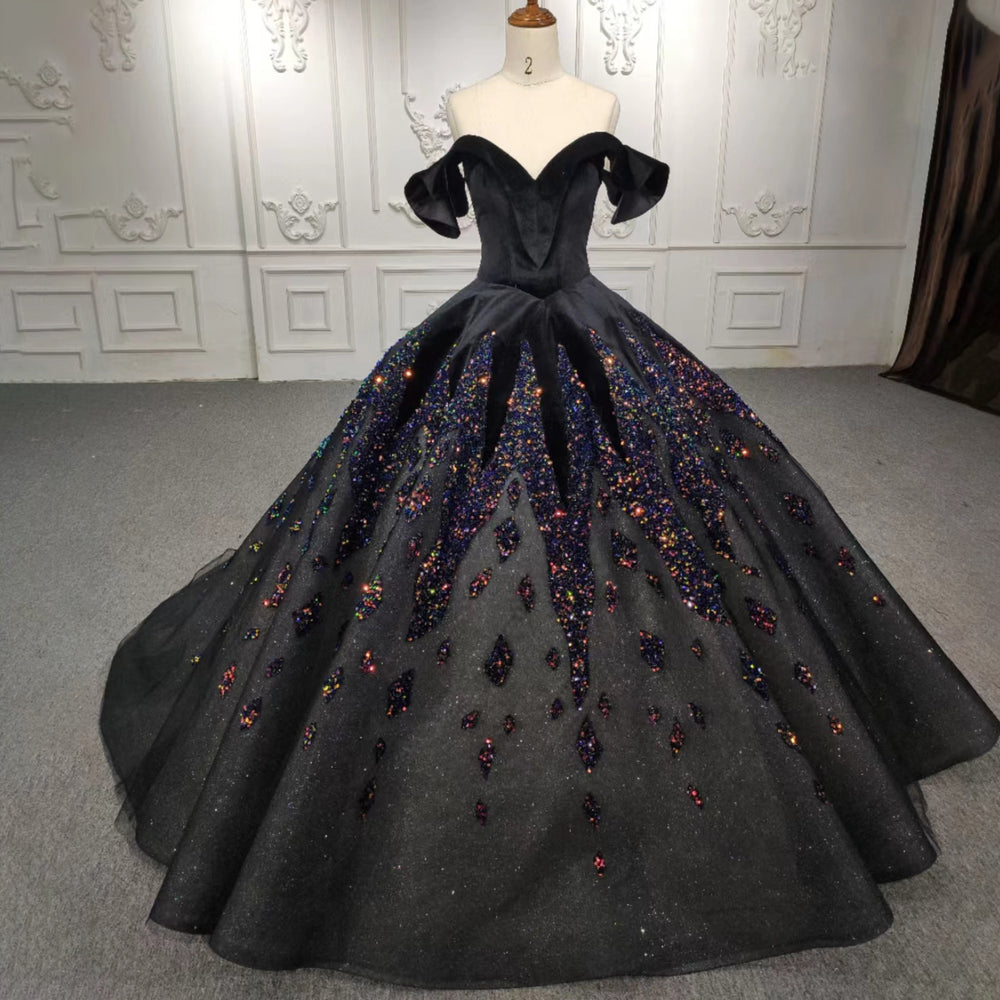 Classic Black Quinceanera Dresses Ball Gown Beading Off-the-shoulder E