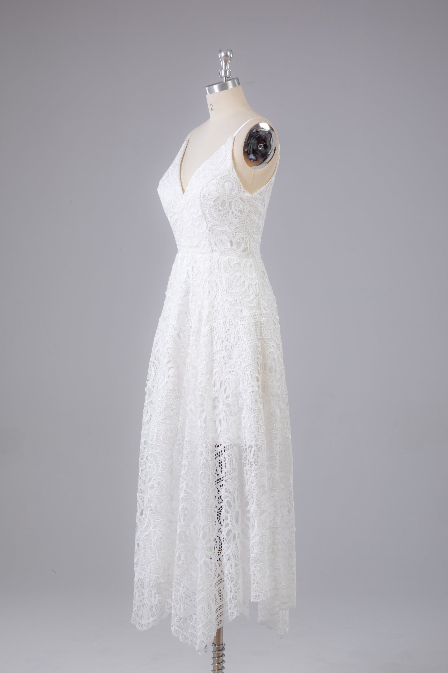A-Line/Elegant Spaghetti Straps V-neck Prom Dresses main image 0