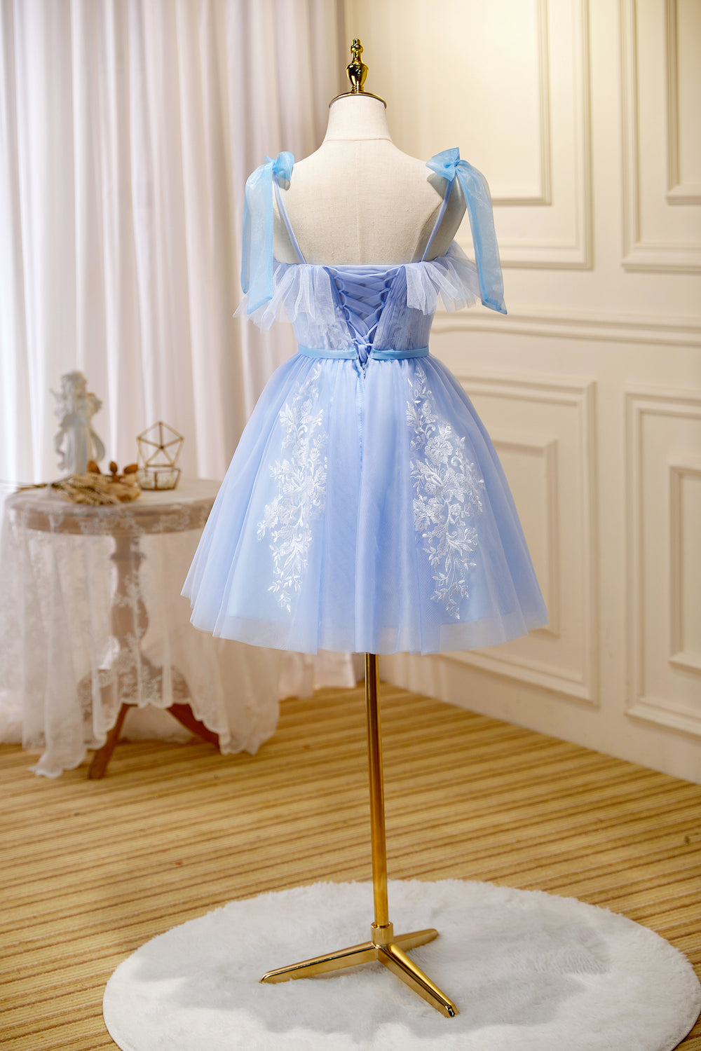 Spaghetti Straps Appliques Tulle Short Homecoming Dresses
