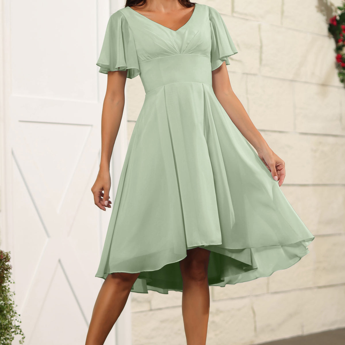 Short Sleeves Chiffon V Neck Knee Length Bridesmaid Dresses