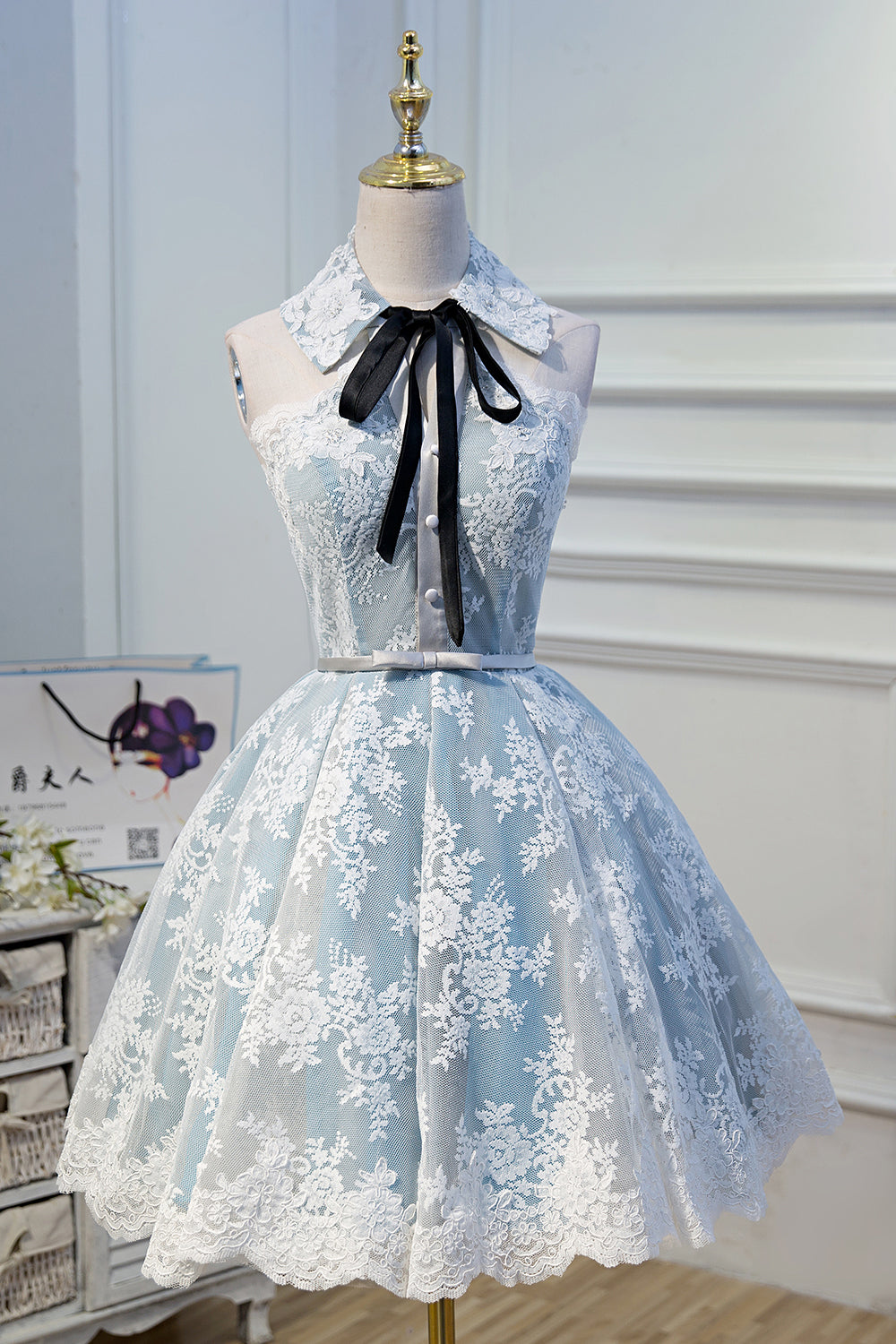 Cute Light Sky Blue Halter Homecoming Dress with Lace Appliques