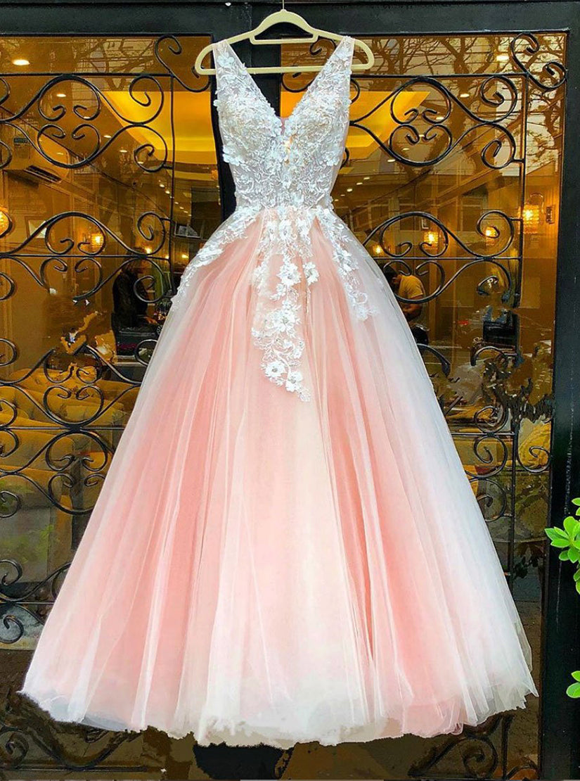 Pink V Neck Tulle Lace Appliques Long Prom Dresses