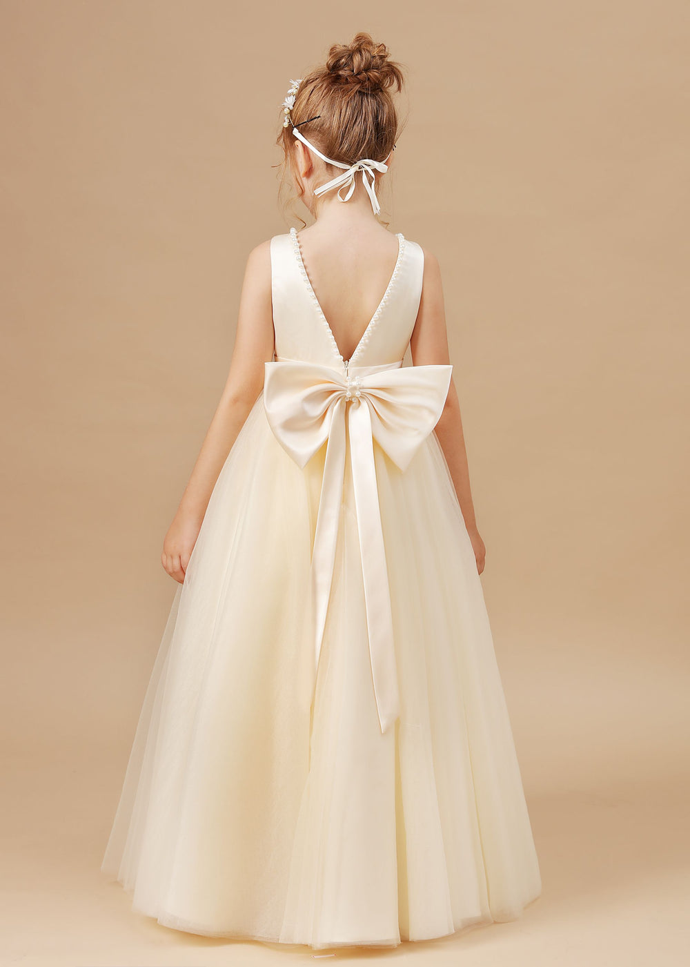 Princess Sleeveless Halter Neck Floor Length Flower Girl Dress with Lace Satin Tulle and Bow