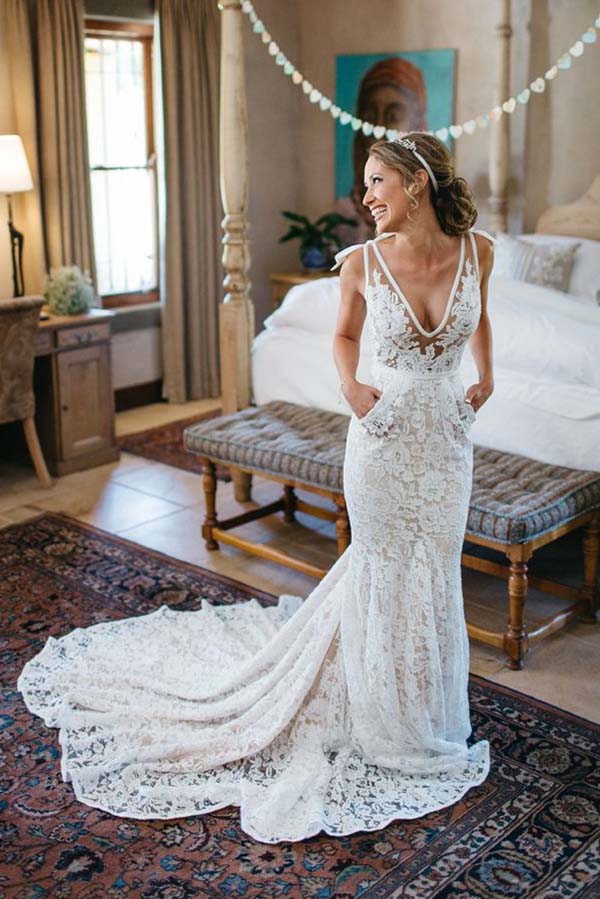 Gorgeous V Neck Sleeveless Court Train Backless Lace Appliques Wedding