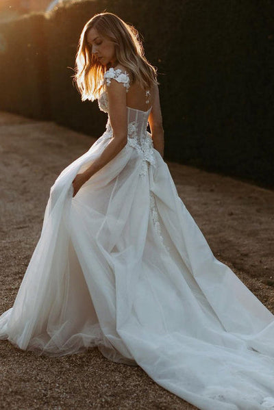 Tulle A-Line Wedding Dress Vestido De Noiva Shining Off the Shoulder Beach Bride Button Bridal Gowns