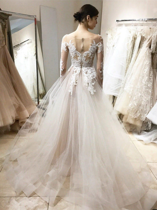 Classic V Neck Long Sleeves Tulle Lace Appliques Ball Gown Wedding Dre