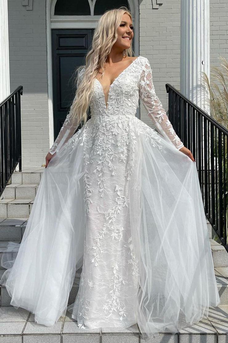 Mermaid V Neck Backless Long Sleeves Tulle Wedding Dress