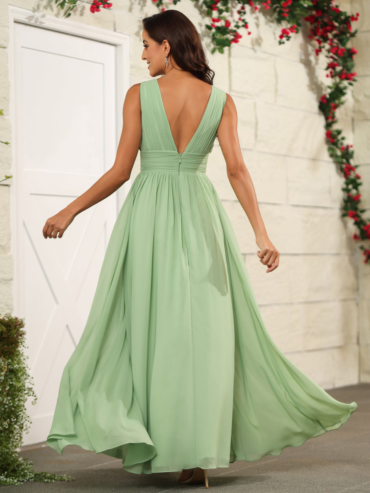 Off The Shoulder V-neck Chiffon Bridesmaid Dresses Floor Length main image 0