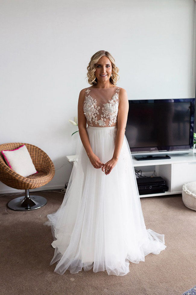 Elegant A Line Sleeveless Tulle Wedding Dresses Long Bridal Gown