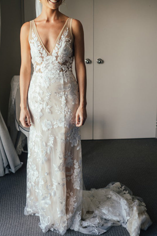 Gorgeous V Neck Lace Sleeveless Sweep Train Wedding Dresses