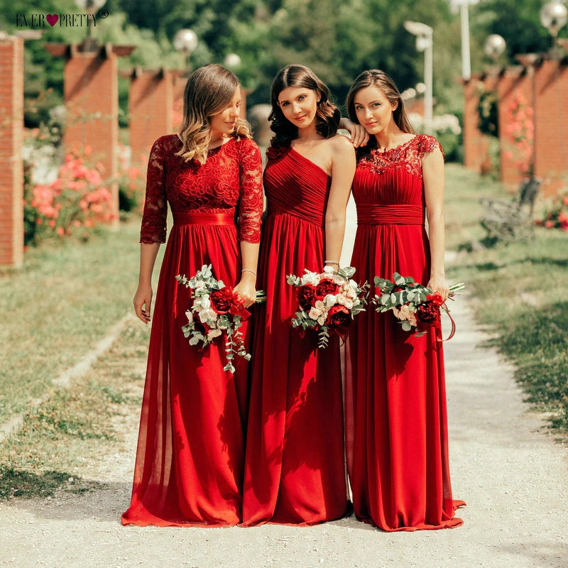 25 Gorgeous Spring Bridesmaid Dresses from Real Weddings | BridalGuide