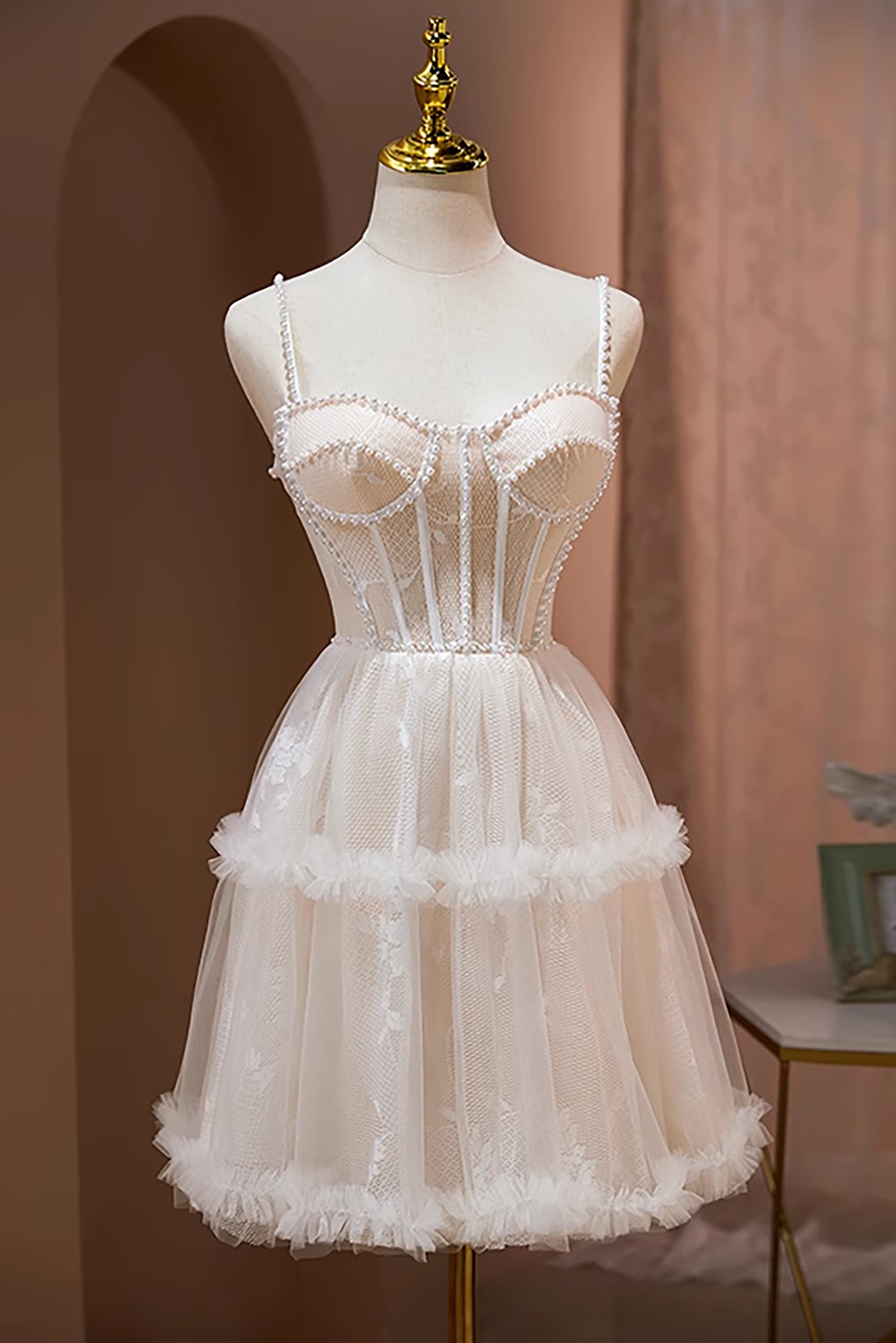 Pink Homecoming Dresses Spaghetti Straps Tight Short Cocktail Dresses with Appliques main image 1