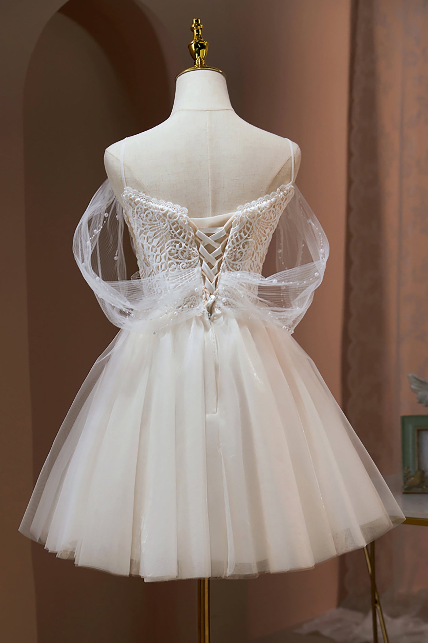 Spaghetti Straps V-neck Appliques Backless Short Homecoming Dresses, HD0434