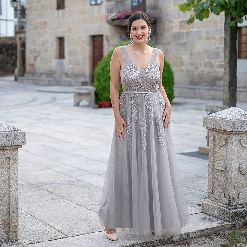 Light Gray Long V neck Floor Length Prom Dresses With Appliques Plus S