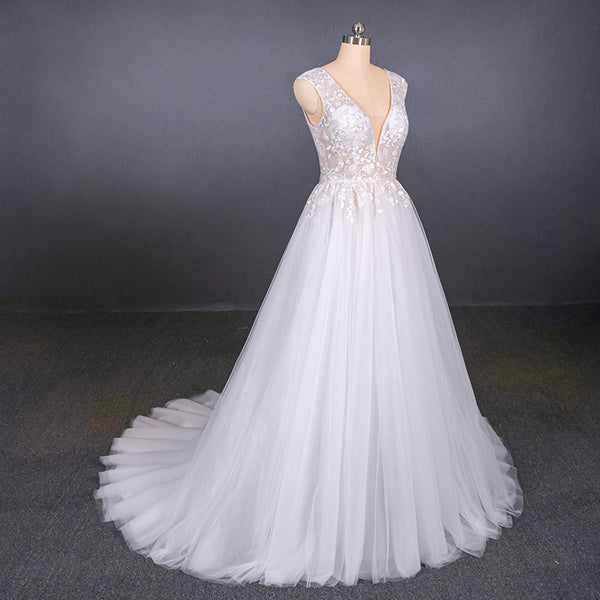 Beach Tulle Pluning V-Neck A-Line Layered Ivory Wedding Dress main image 1
