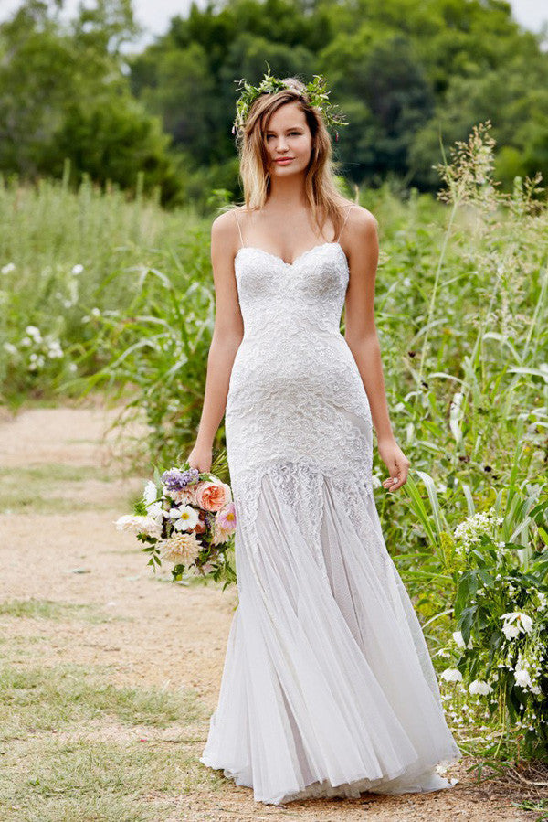 Simple Sweetheart Spaghetti Strap Fit And Flare Pleats Wedding Gowns,Low Back Appliques Wedding Dress
