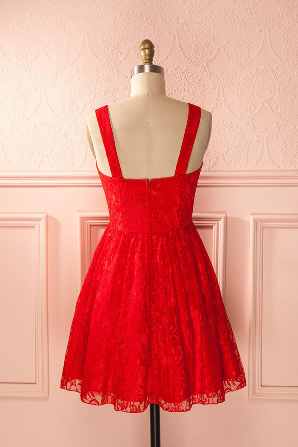 Red Curve Sleeveless Appliques Short Homecoming Dresses