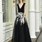 New Arrival Sleeveless Black Appliques Tulle Prom Dress S24391