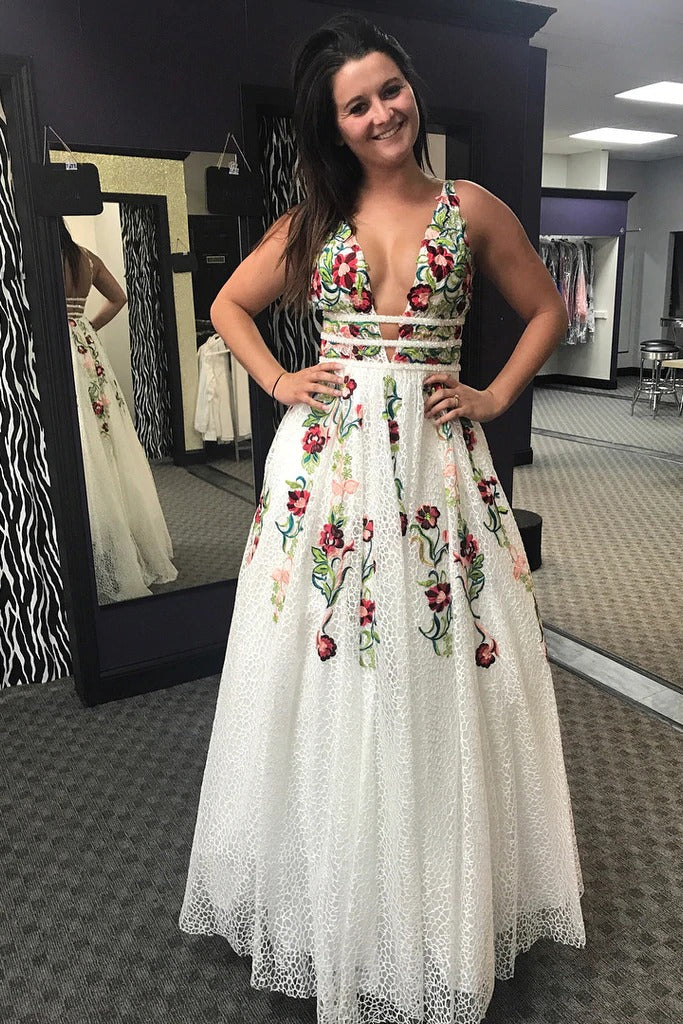  Charming Floral Embroidery Long Prom Dress V Neck A Line Party Dress N1482